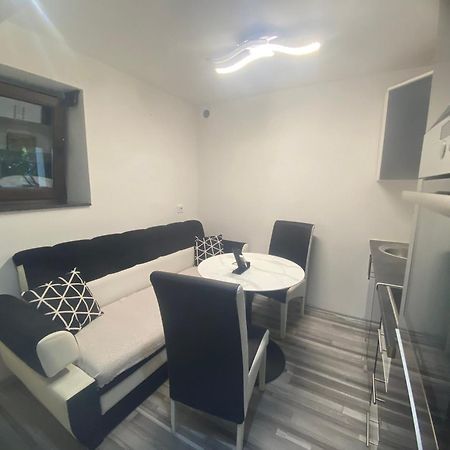 Apartma Emina Διαμέρισμα Κόπερ Εξωτερικό φωτογραφία